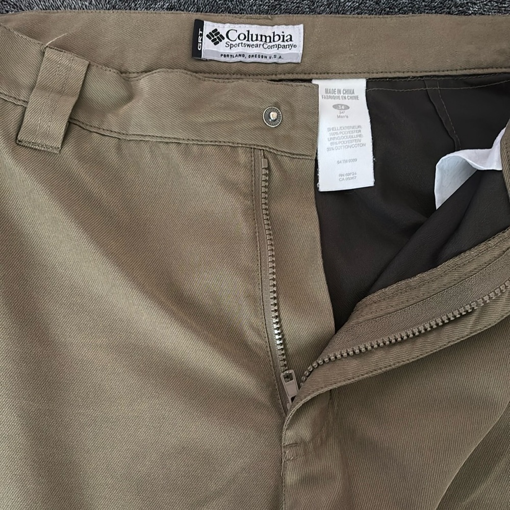 Columbia Khaki Pants